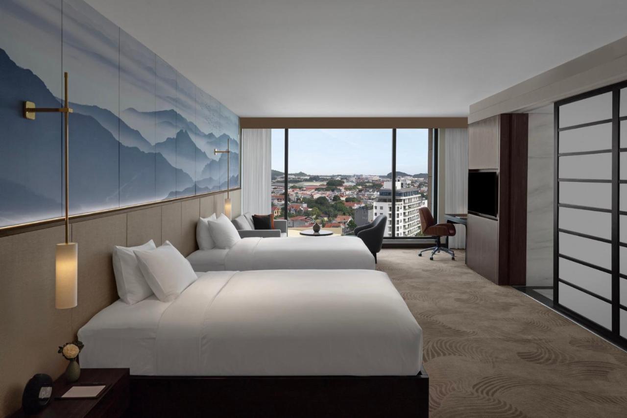 Crowne Plaza Vinh Yen City Centre By Ihg Екстер'єр фото