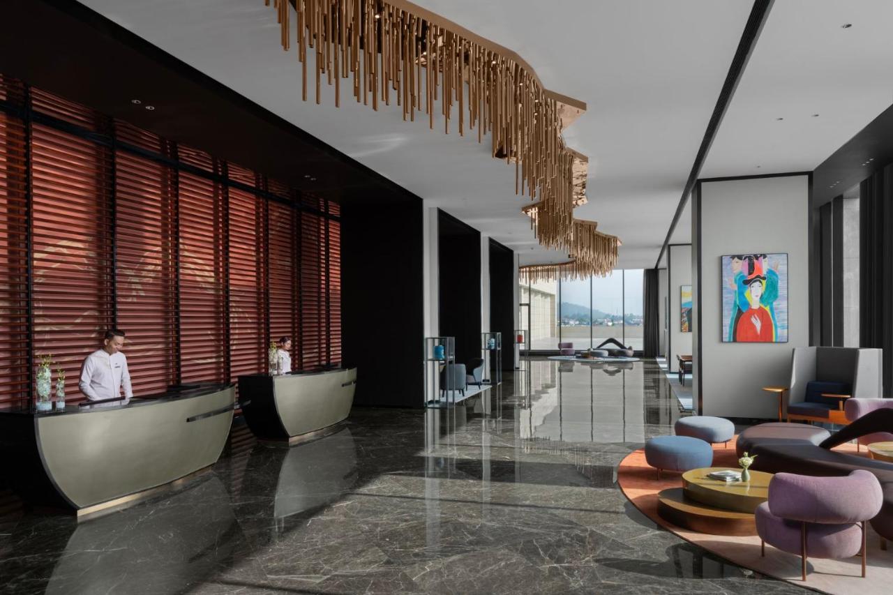 Crowne Plaza Vinh Yen City Centre By Ihg Екстер'єр фото
